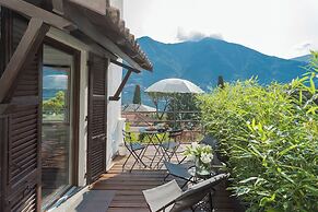 P Terrace by Rent all Como