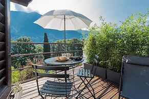 P Terrace by Rent all Como
