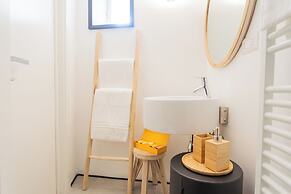 P Terrace by Rent all Como