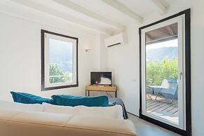 P Terrace by Rent all Como