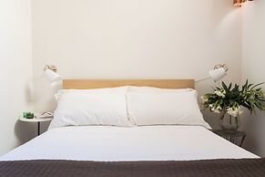 Romantic Pier by Rent all Como