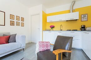 Romantic Pier by Rent all Como