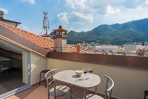 Rooftop Nest in Como City Center by Rent all Como