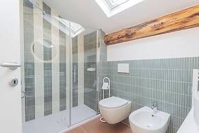 Rooftop Nest in Como City Center by Rent all Como