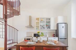 Rooftop Nest in Como City Center by Rent all Como