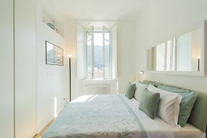Rooftop Nest in Como City Center by Rent all Como