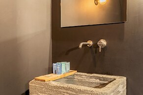 Shades Of Como With Private Terrace by Rent all Como