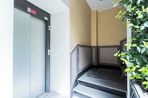 Shades Of Como With Private Terrace by Rent all Como