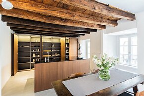 Shades Of Como With Private Terrace by Rent all Como