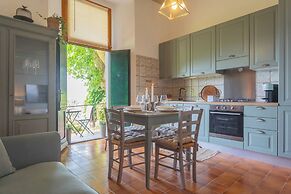 Simon's Apartment With Amazing View by Rent all Como