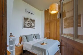 Simon's Apartment With Amazing View by Rent all Como