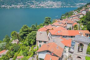 Simon's Apartment With Amazing View by Rent all Como