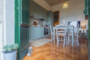 Simon's Apartment With Amazing View by Rent all Como