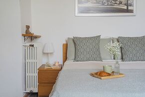 Simon's Apartment With Amazing View by Rent all Como