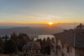 Sunset Terrace Loft Best View on Como by Rent all Como