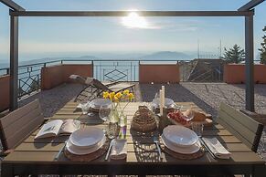 Sunset Terrace Loft Best View on Como by Rent all Como