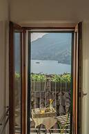 The Green Nest by Lake Como by Rent all Como