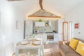 The Green Nest by Lake Como by Rent all Como