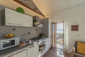 The Green Nest by Lake Como by Rent all Como