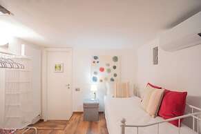 The Green Nest by Lake Como by Rent all Como