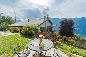 Top Lake View Villetta by Rent all Como