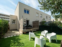 Sunny Villa Stay in Serignan