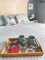 NEW Stunning Beachfront Condo at the Coral Beach