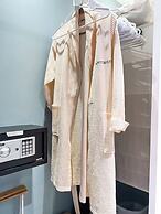 NEW Stunning Beachfront Condo at the Coral Beach