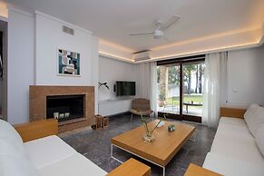 Beyond the Pines by Halkidiki Villas