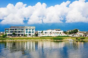 Dali Nest Secret Garden Lake View Inn