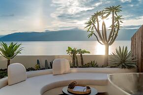 Dali Nest Secret Garden Lake View Inn