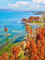 Dali Nest Secret Garden Lake View Inn