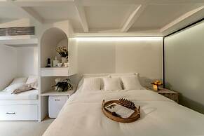 Dali Nest Secret Garden Lake View Inn