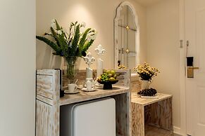 Dali Nest Secret Garden Lake View Inn