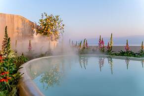 Dali Nest Secret Garden Lake View Inn