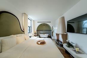 Dali Nest Secret Garden Lake View Inn