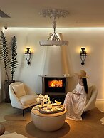 Dali Nest Secret Garden Lake View Inn