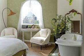 Dali Nest Secret Garden Lake View Inn