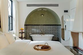 Dali Nest Secret Garden Lake View Inn