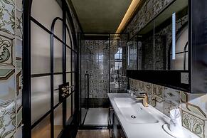 Dali Nest Secret Garden Lake View Inn