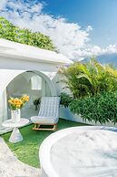 Dali Nest Secret Garden Lake View Inn