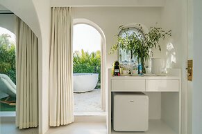 Dali Nest Secret Garden Lake View Inn