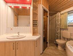 Ferienhaus mit Sauna im Ferienpark Mirow