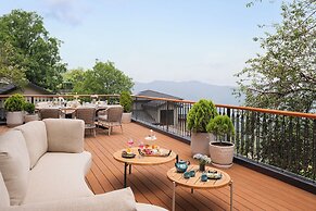 Amaraya by Larisa Nanital