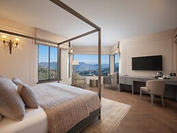 Amaraya by Larisa Nanital