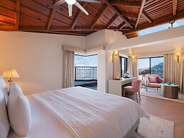 Amaraya by Larisa Nanital