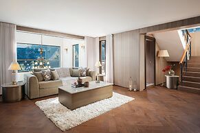 Amaraya by Larisa Nanital