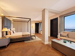 Amaraya by Larisa Nanital