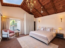 Amaraya by Larisa Nanital