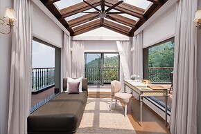 Amaraya by Larisa Nanital